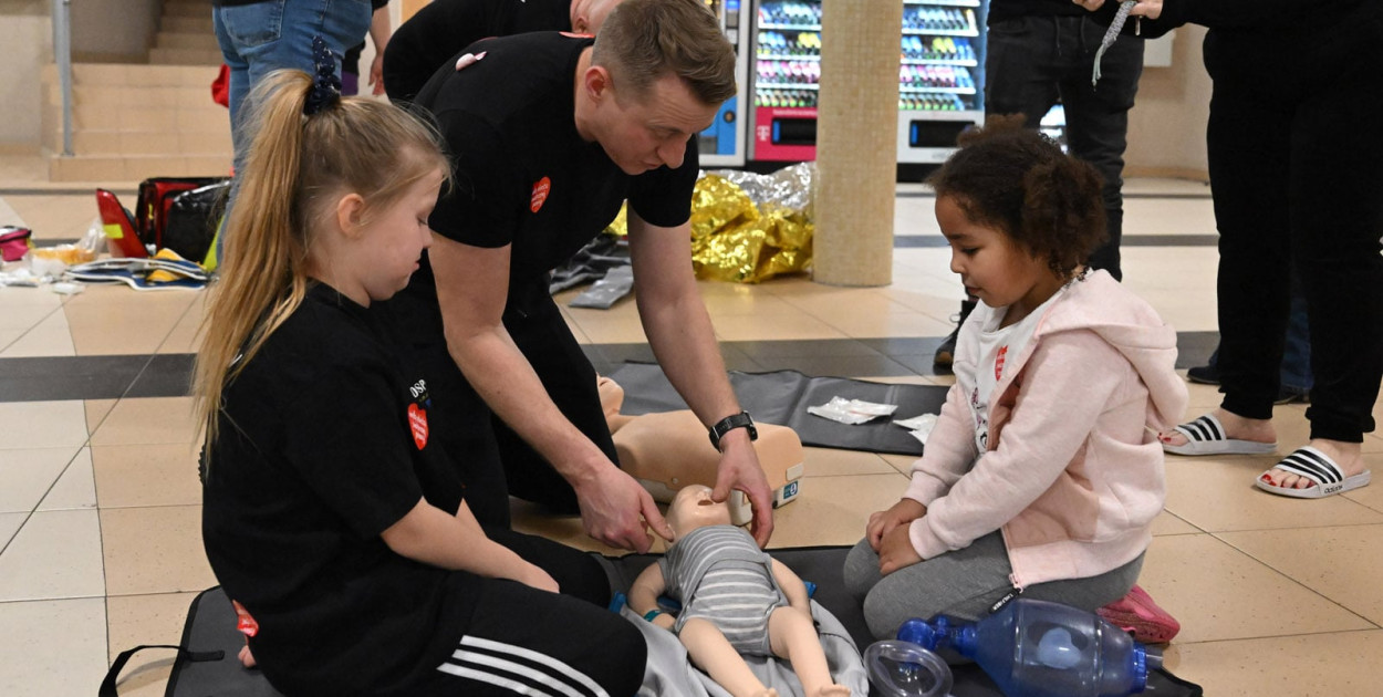 Pierwsza pomoc i nurkowanie „Pinoterem” na „Delfinku”