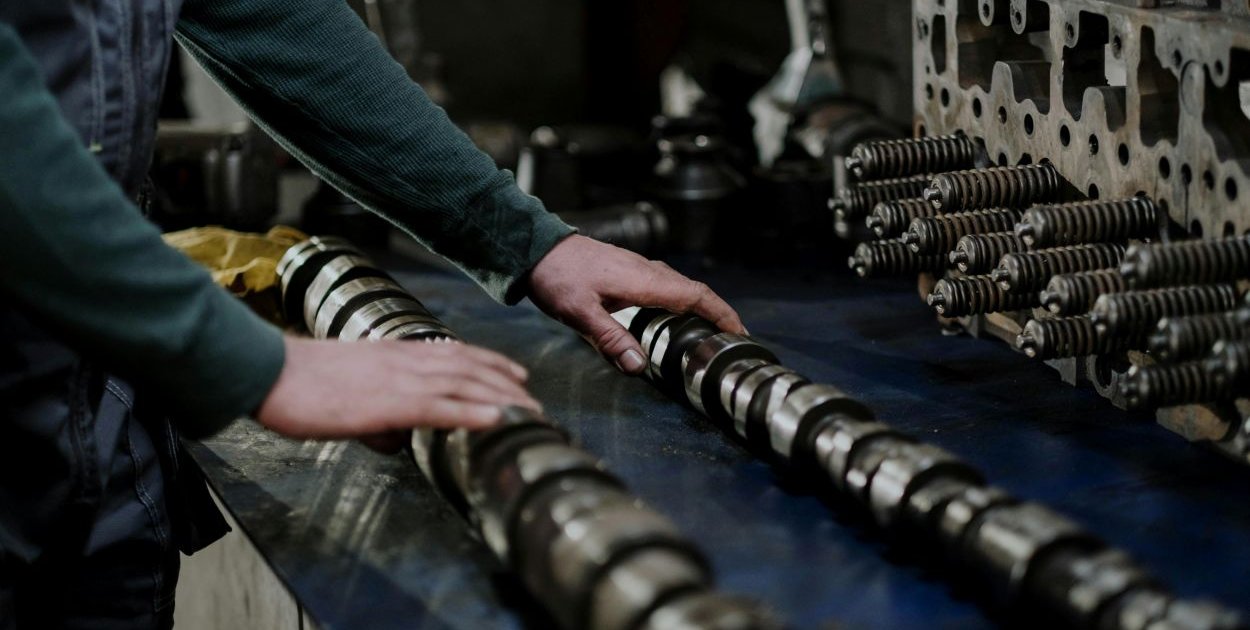 Części do maszyn Volvo: oryginały i zamienniki z szybką dostawą