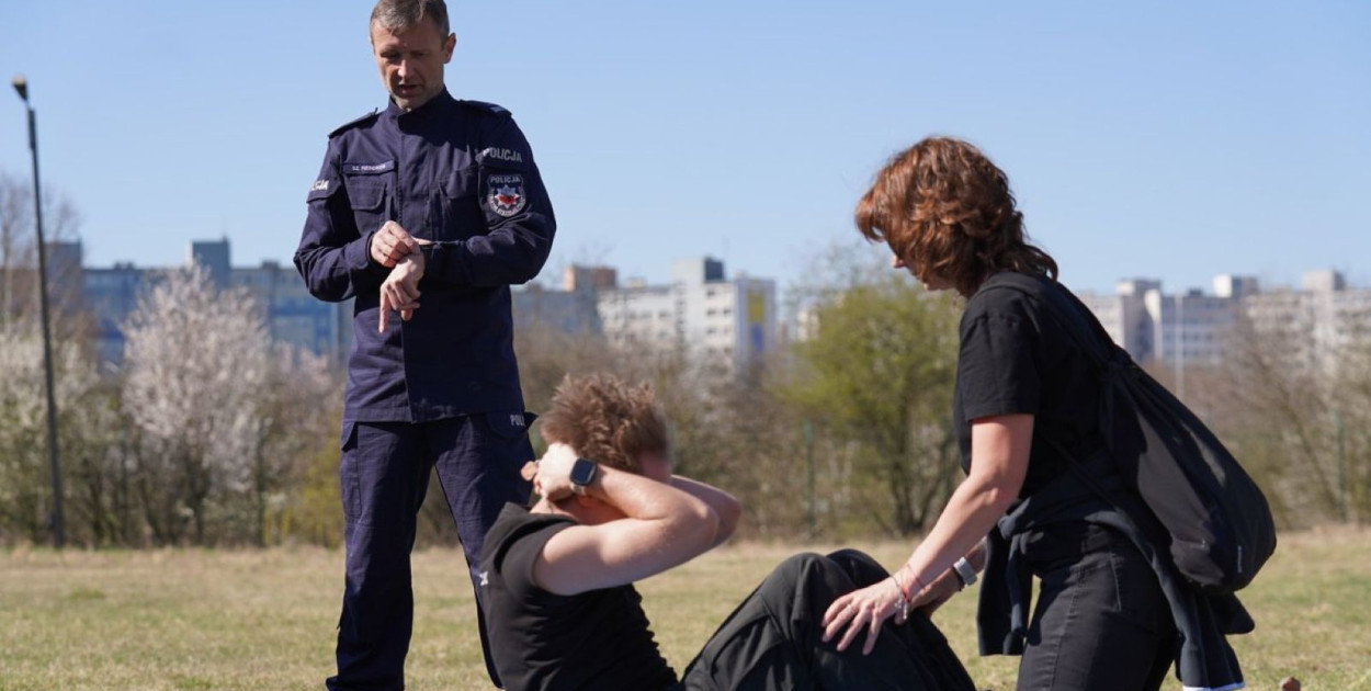 Chcesz zostać policjantem? Sprawdź swoją sprawność fizyczną