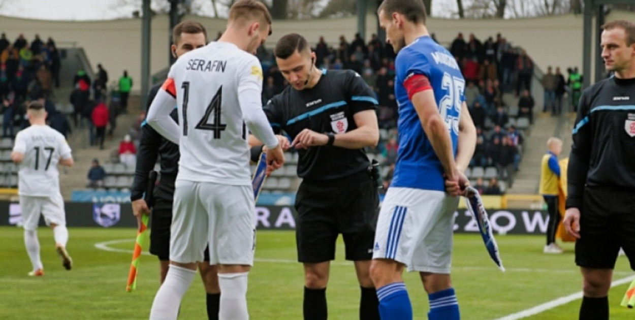 Marcin Kochanek poprowadzi mecz Miedzi ze Śląskiem Wrocław