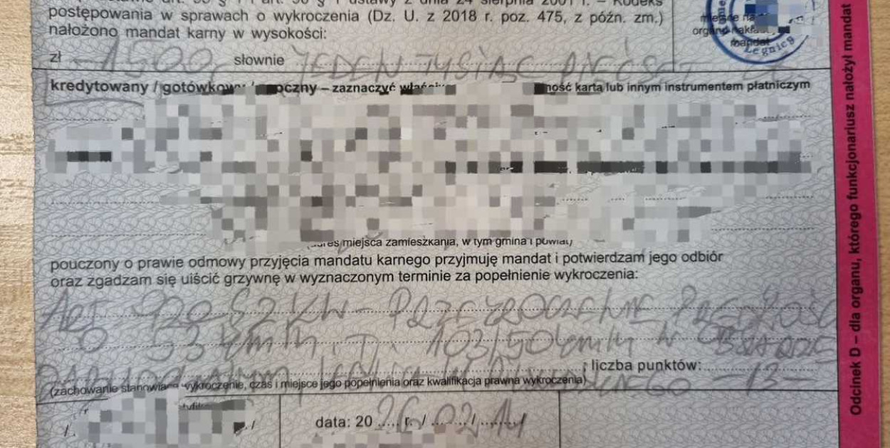 Skrajna brawura. 103 km/h w terenie zabudowanym. Stracił prawo jazdy