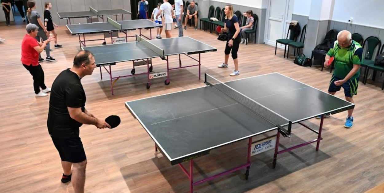Radny Piotr Żabicki zaprasza na amatorski turniej tenisa stołowego