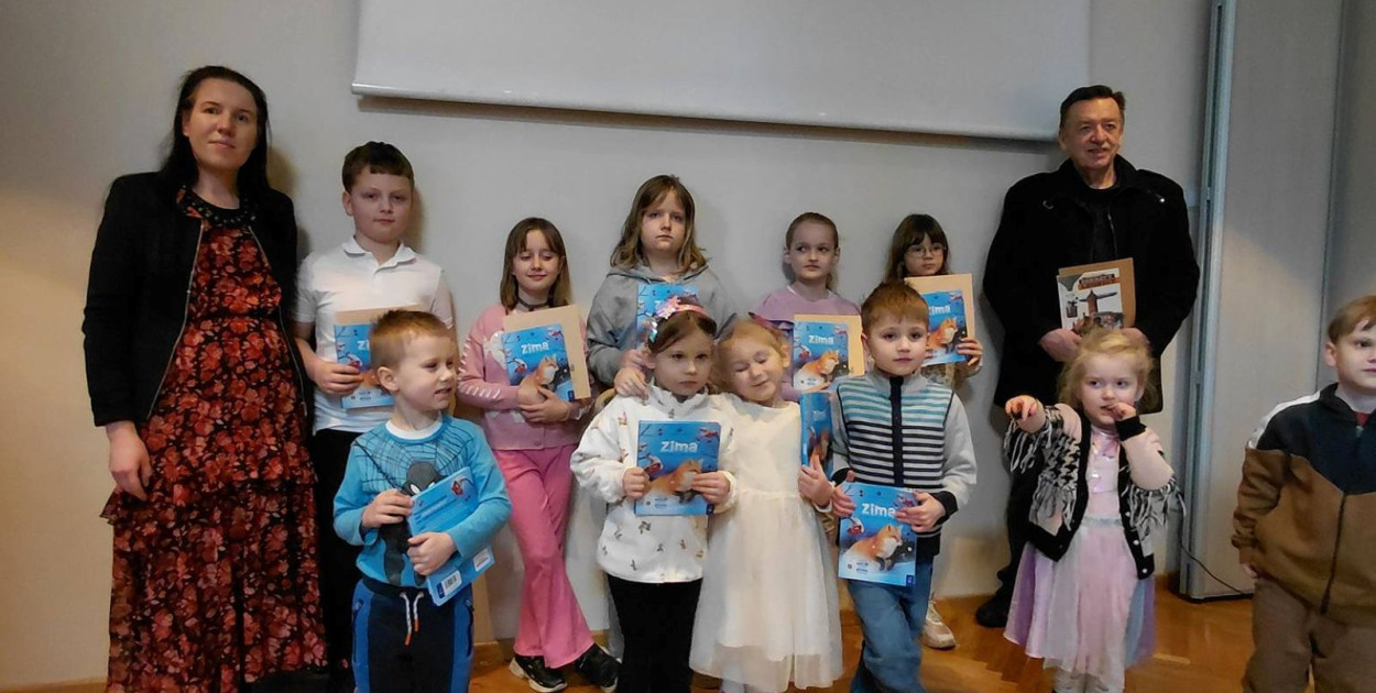 Przegląd rękodzieła w starostwie połączył wystawę i kiermasz