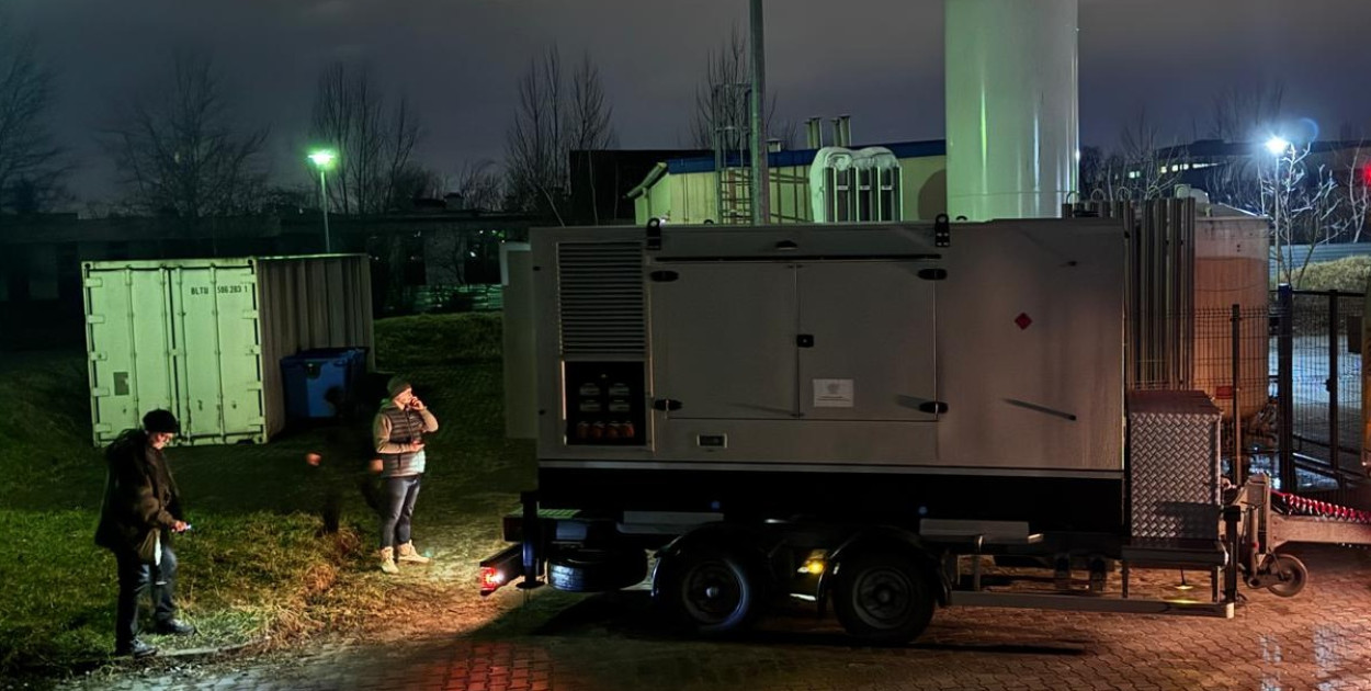 Awaria przy Borowskiej. Agregaty zabezpieczają zasilanie szpitala