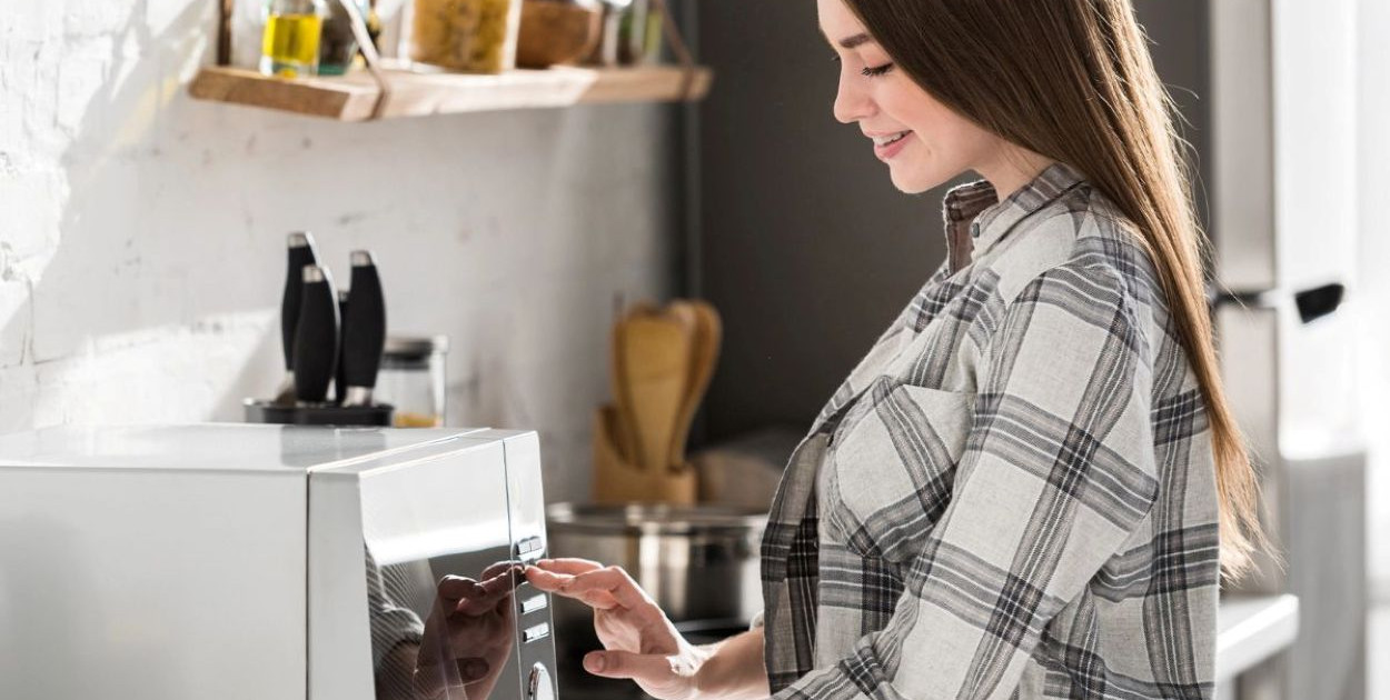 Gotowe dania obiadowe do podgrzania – wygoda i różnorodność w ofercie marki U Jędr