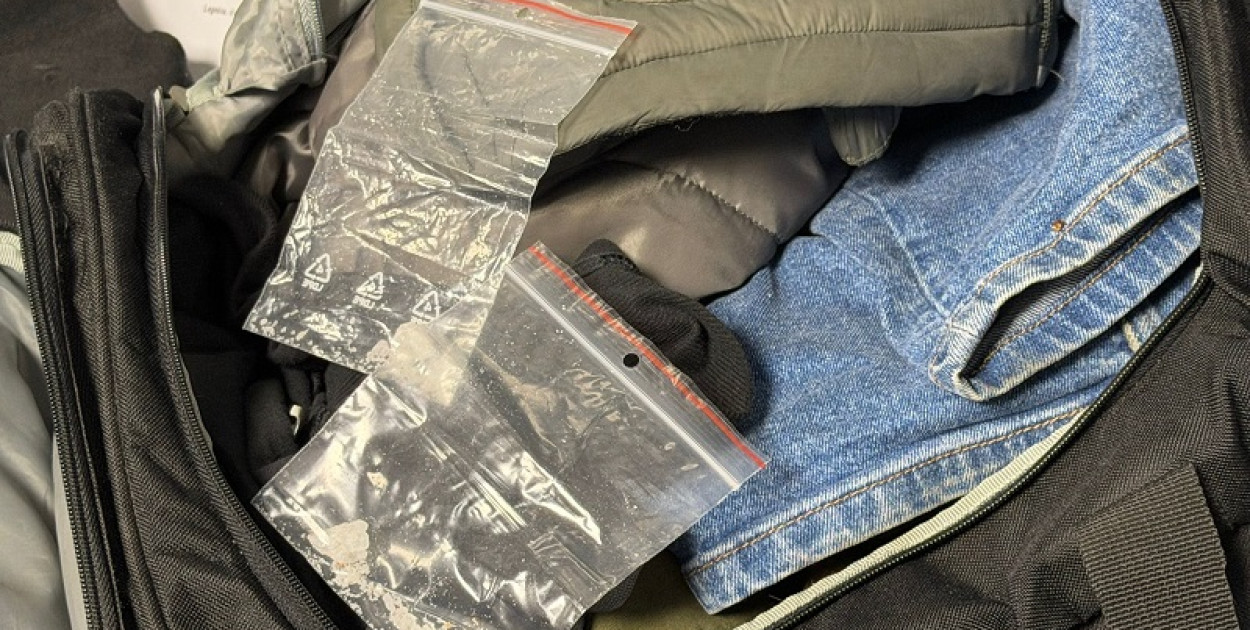 Chciały umilić partnerowi pobyt w areszcie? W torbie była metamfetamina