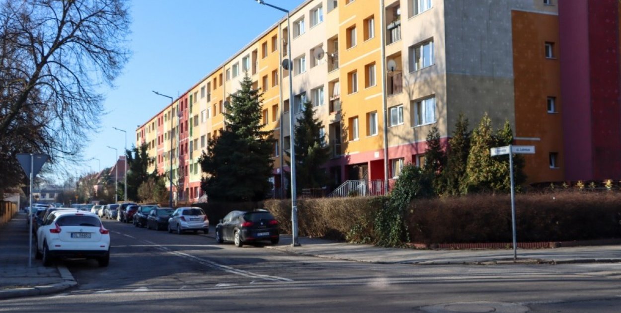 Sześć firm chce wyremontować ulicę Pancerną