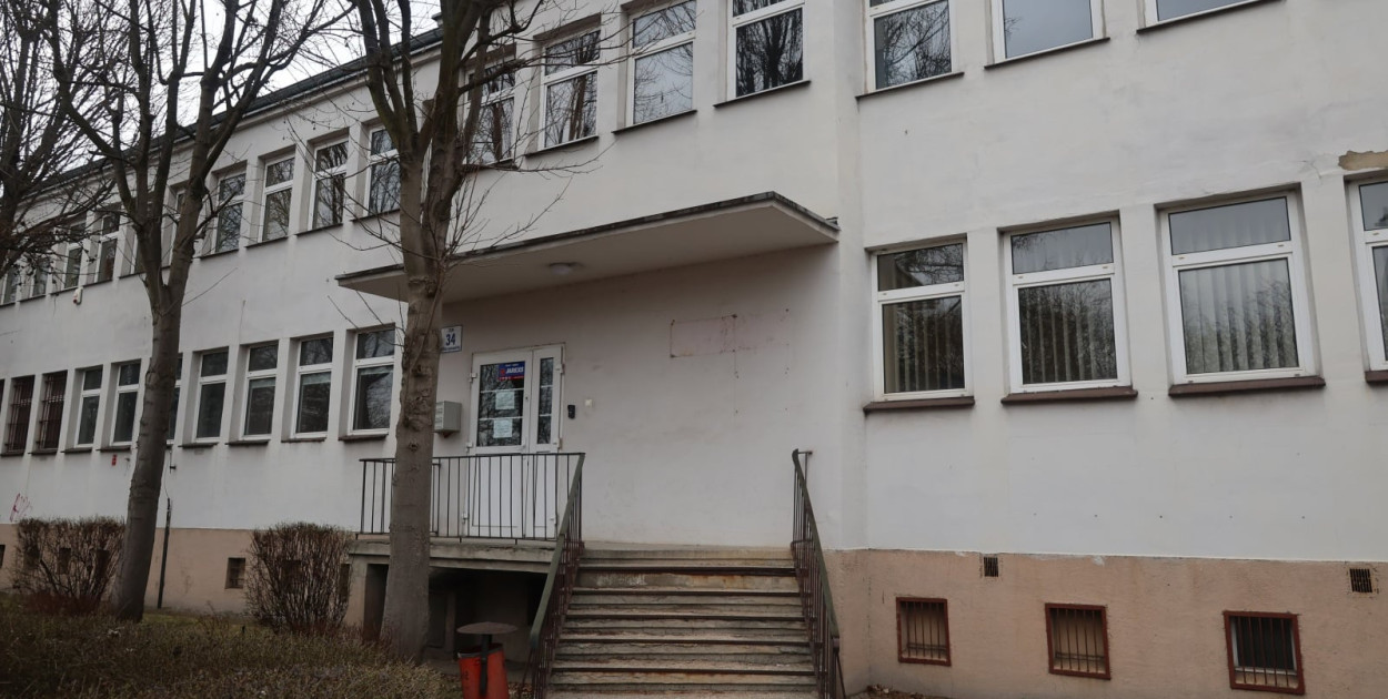 Miasto planuje sprzedaż budynku po OGM 2 przy Rzeczypospolitej