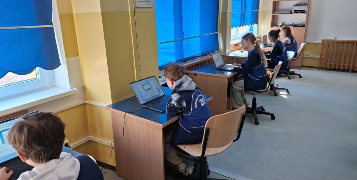 Nowoczesny sprzęt komputerowy dla legnickich szkół