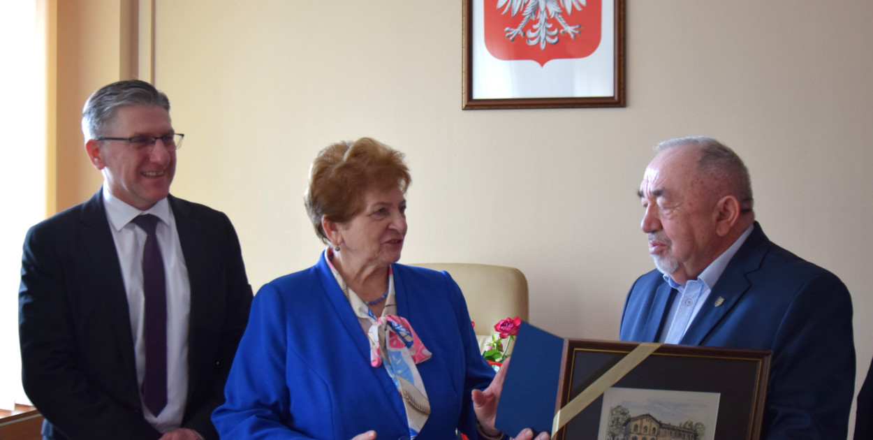 Zbigniew Kądziołka od 44 lat stoi na czele Krajowa. Powiat go uhonorował