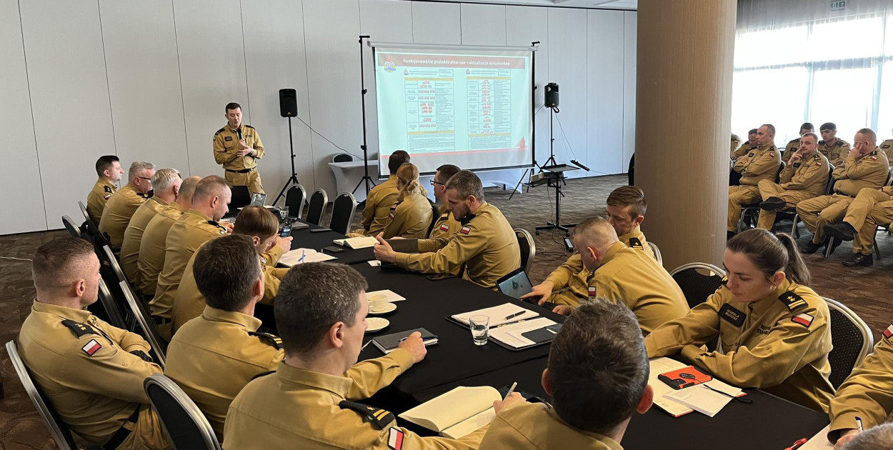 Dolnośląscy strażacy spotkali się w Legnicy. Odprawa kadry operacyjnej