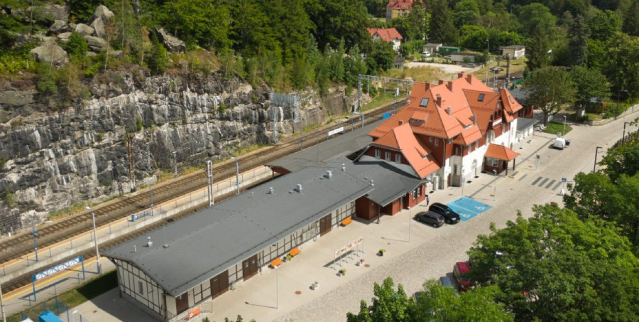 Górskie trasy kolejowe do remontu. Umowy już podpisane