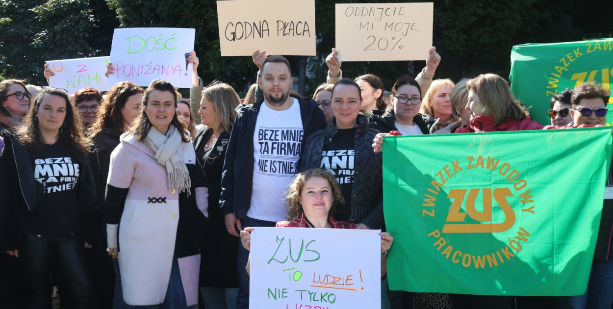 Mają dość niskich pensji, 300 pracowników legnickiego ZUS protestowało