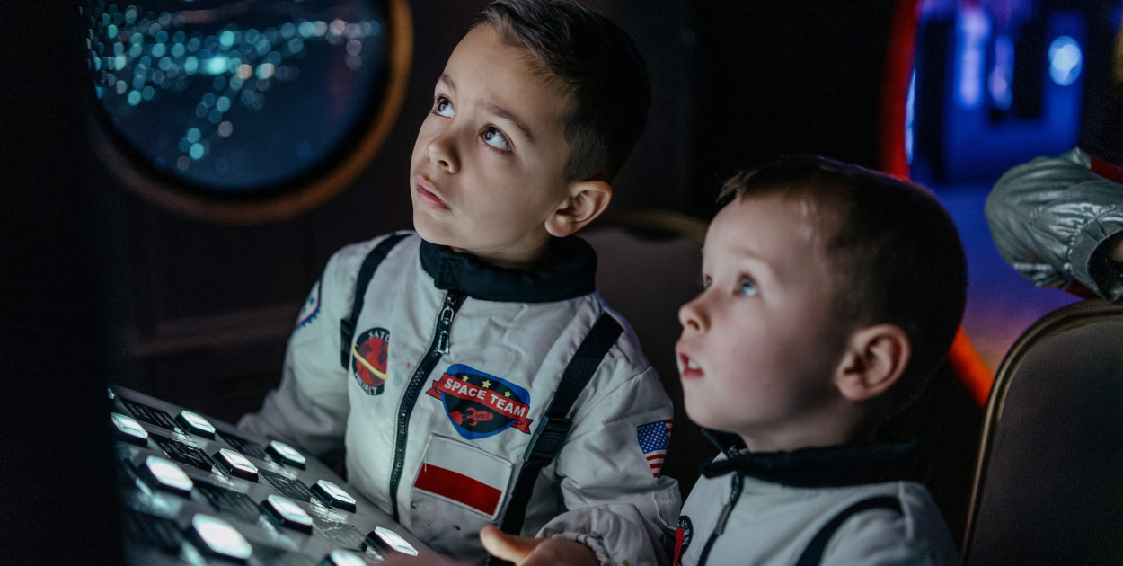 Tu naprawdę „wchodzisz” w kosmos. Wystawa zostaje na dłużej