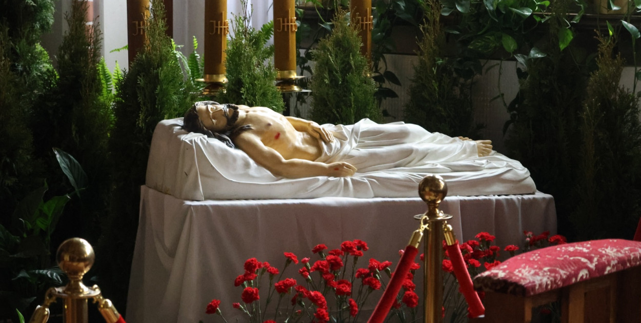 Groby Pańskie w Legnicy: Czternaście kościołów, jedna nadzieja