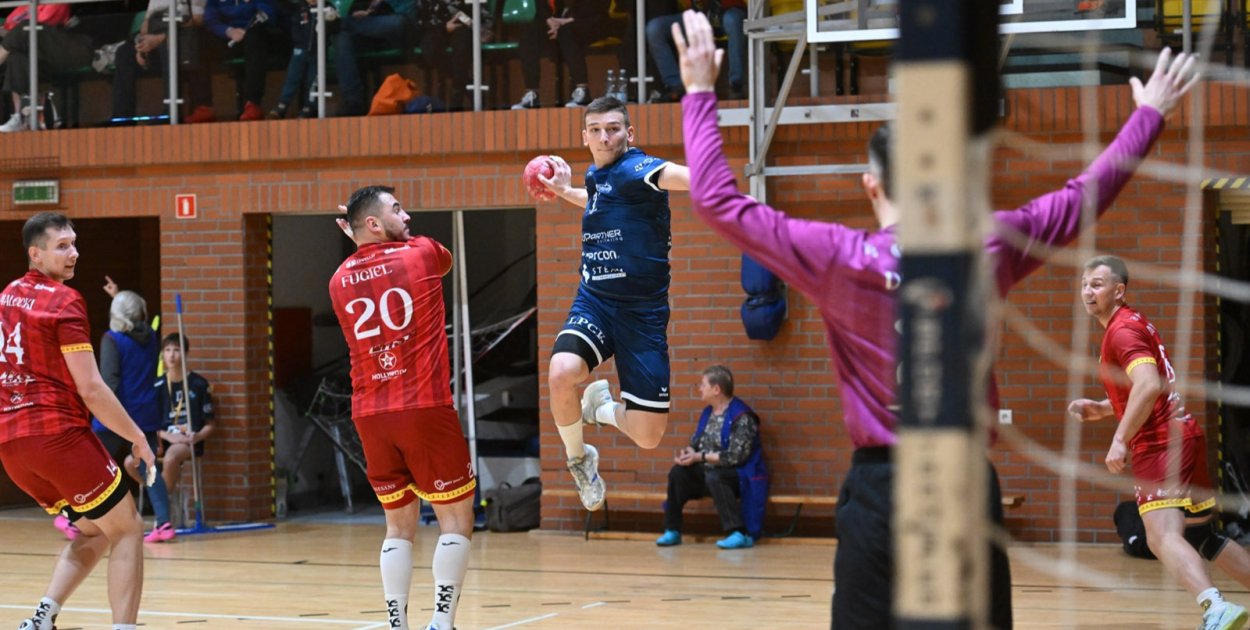 Siódemka Miedź gra mecz w Warszawie. Trzy punkty to obowiązek