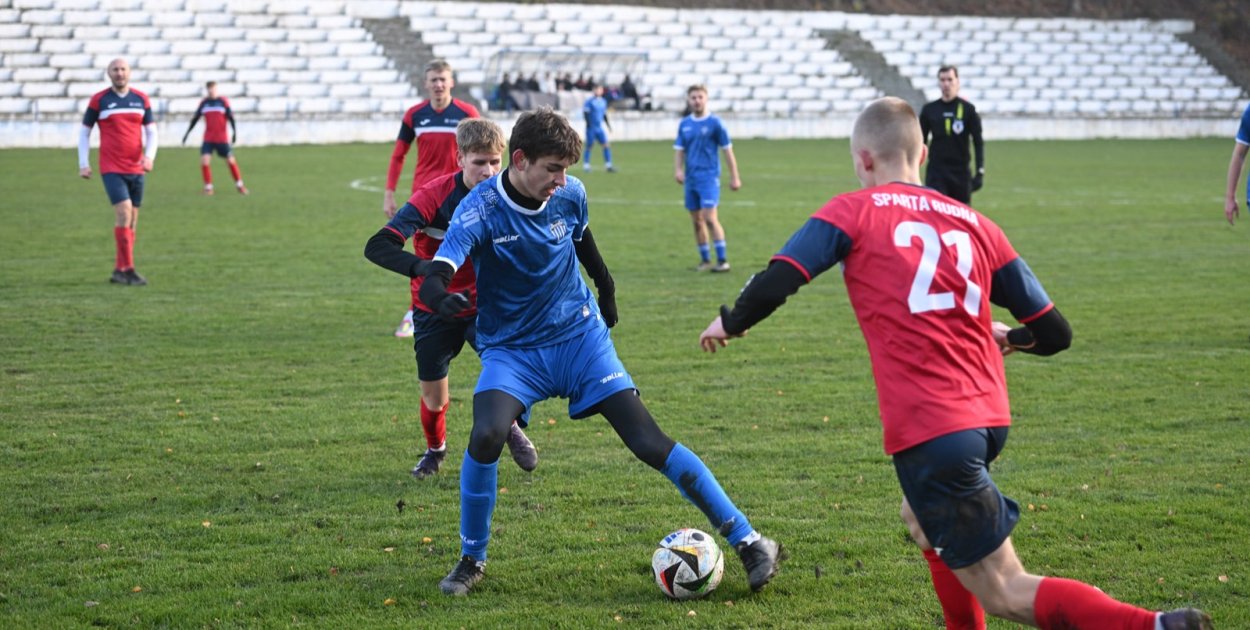 Piłkarskie niższe ligi: weekendowy rozkład jazdy