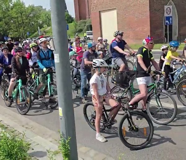 Ponad 200 rowerzystów na trasie!