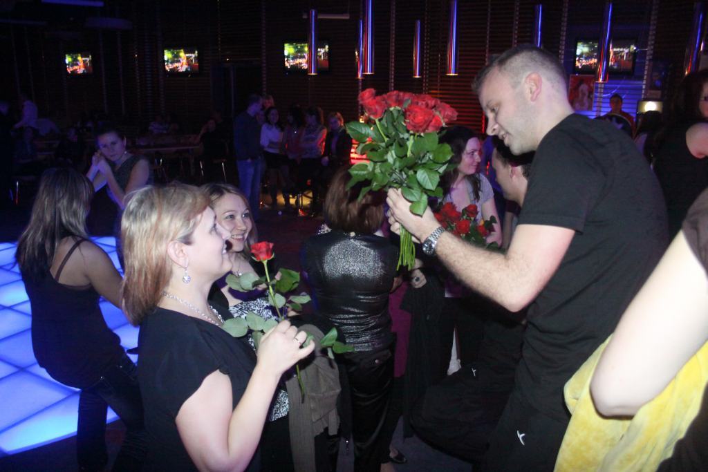 Dzień Kobiet w Sunny- FOTO:TM (lca.pl)