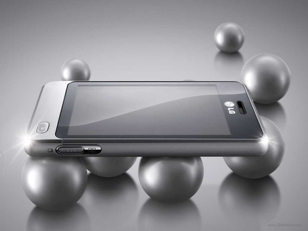 LG-GD510-Pop- FOTO:MM (lca.pl)