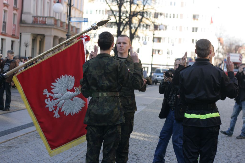 Przysięgali w rynku- FOTO:nk(lca.pl)