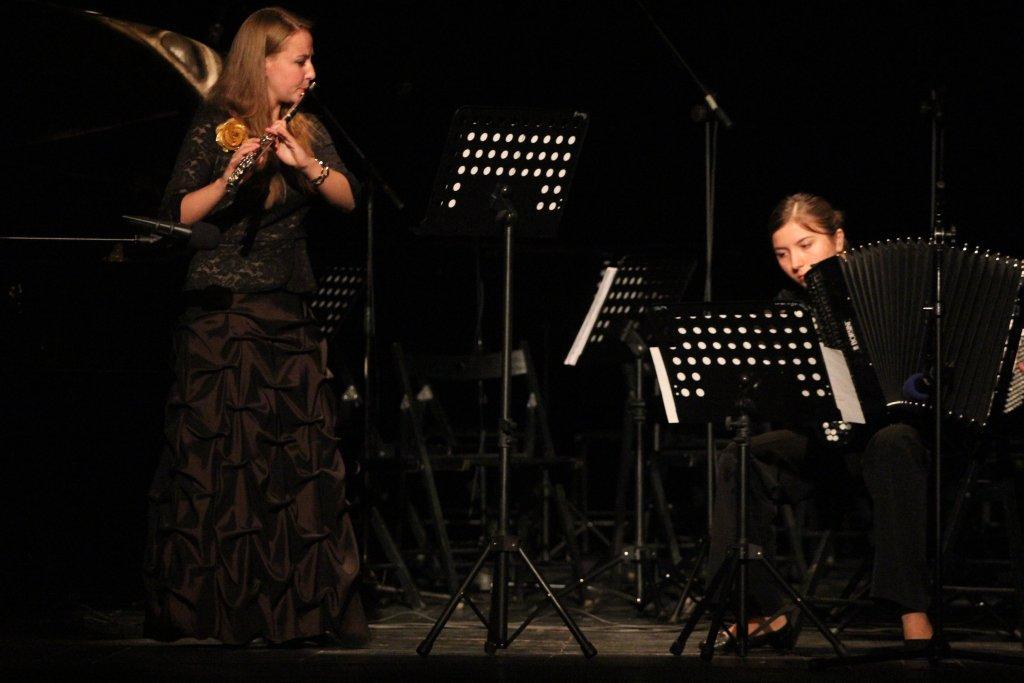 Paula Grzela i Agnieszka Dąbrowska- FOTO:Wojciech Obremski (lca.pl)
