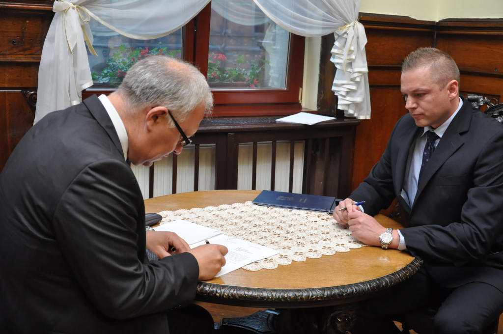 Mirosław Giedrojć oficjalnie komendantem straży miejskiej- FOTO:MB (lca.pl)