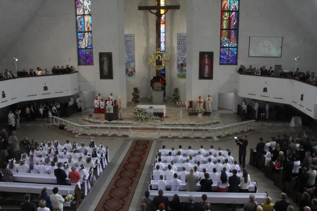 Pierwsza Komunia Święta- FOTO:Wojciech Obremski (lca.pl)