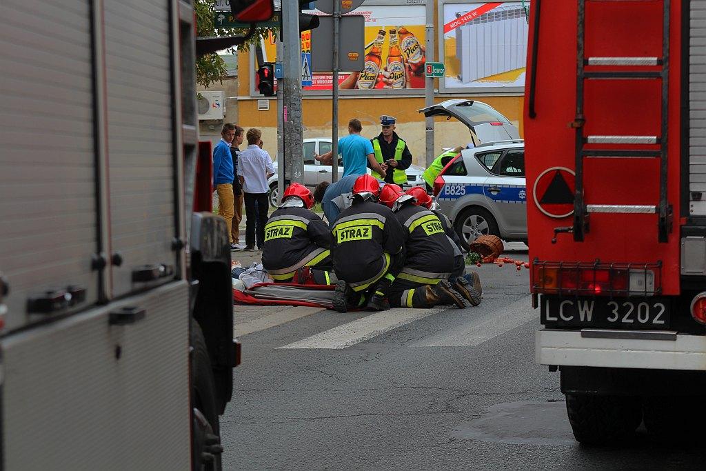 Potrącenie rowerzystki na Jaworzyńskiej- FOTO:WP(lca.pl)