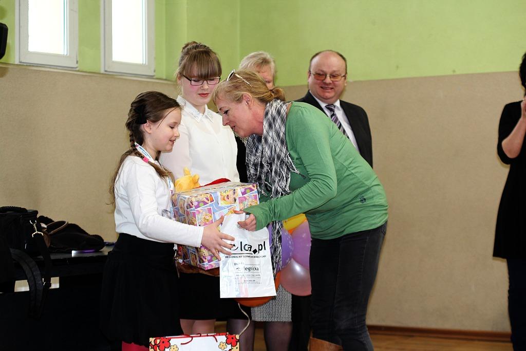 Uroczystość w SP nr 2- FOTO:WO(lca.pl)