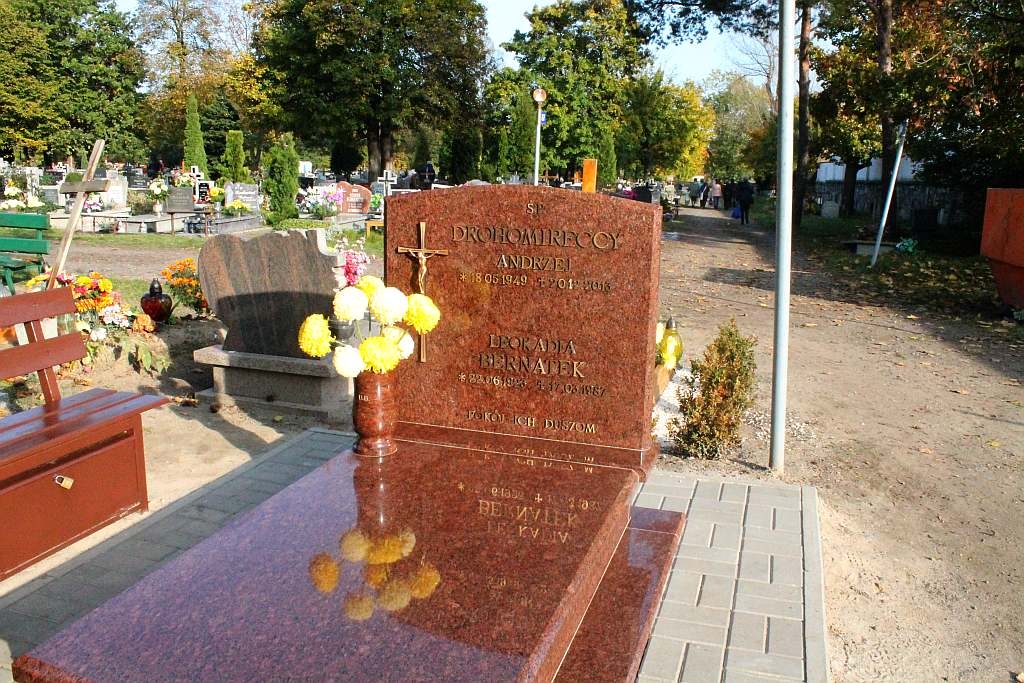Grób Andrzeja Drohomireckiego- FOTO:WP(lca.pl)