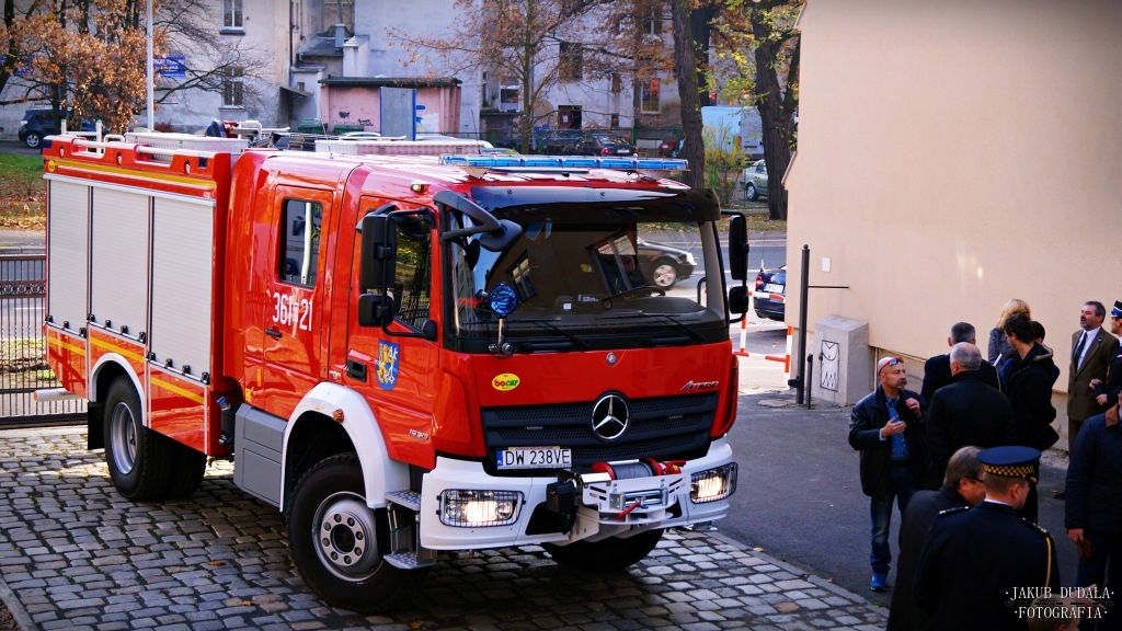 Nowy wóz legnickich strażaków- FOTO:Jakub Dudała (lca.pl)