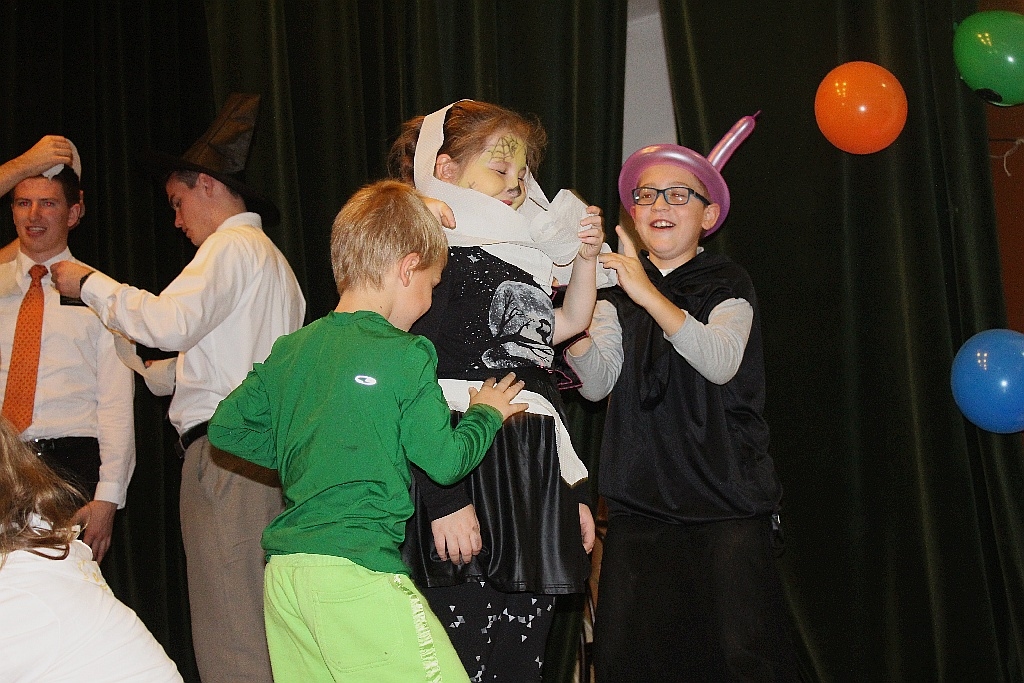 Halloween w Klubie Nauczyciela- FOTO:WO(lca.pl)