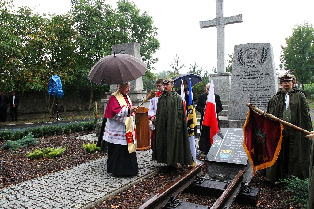 Odsłonięcie tablicy w Nowej Wsi Legnickiej- FOTO:WP(lca.pl)