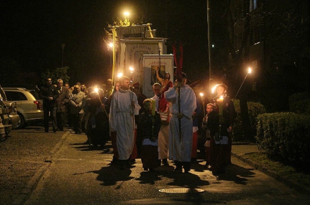 Procesja rezurekcyjna - FOTO:WO(lca.pl)