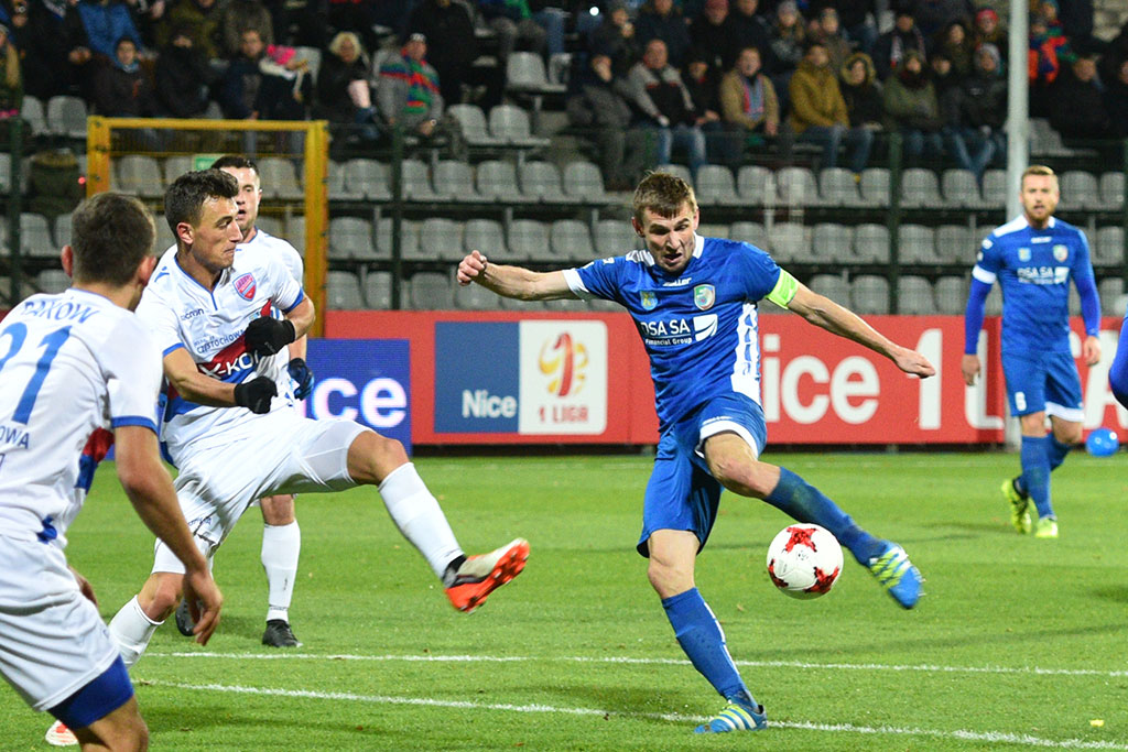 Miedź Legnica - Raków Częstochowa- FOTO:Piotr Florek (lca.pl)