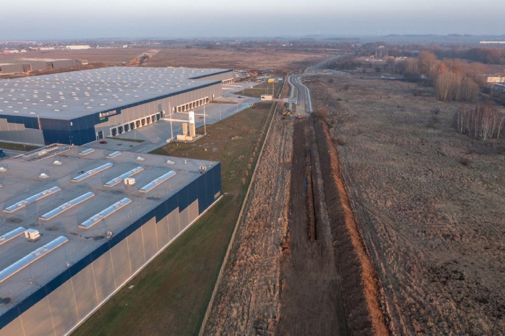 Tereny inwestycyjne na lotnisku- FOTO:źródło: UM Legnica