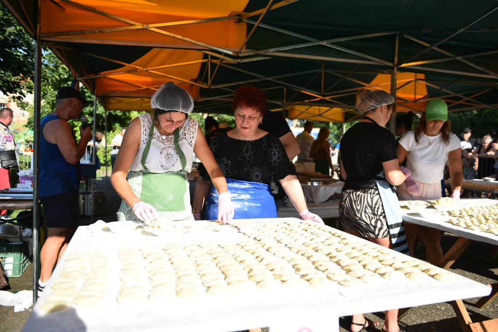16. Mistrzostwa Legnicy w Lepieniu Pierogów- FOTO:Piotr Florek (lca.pl)
