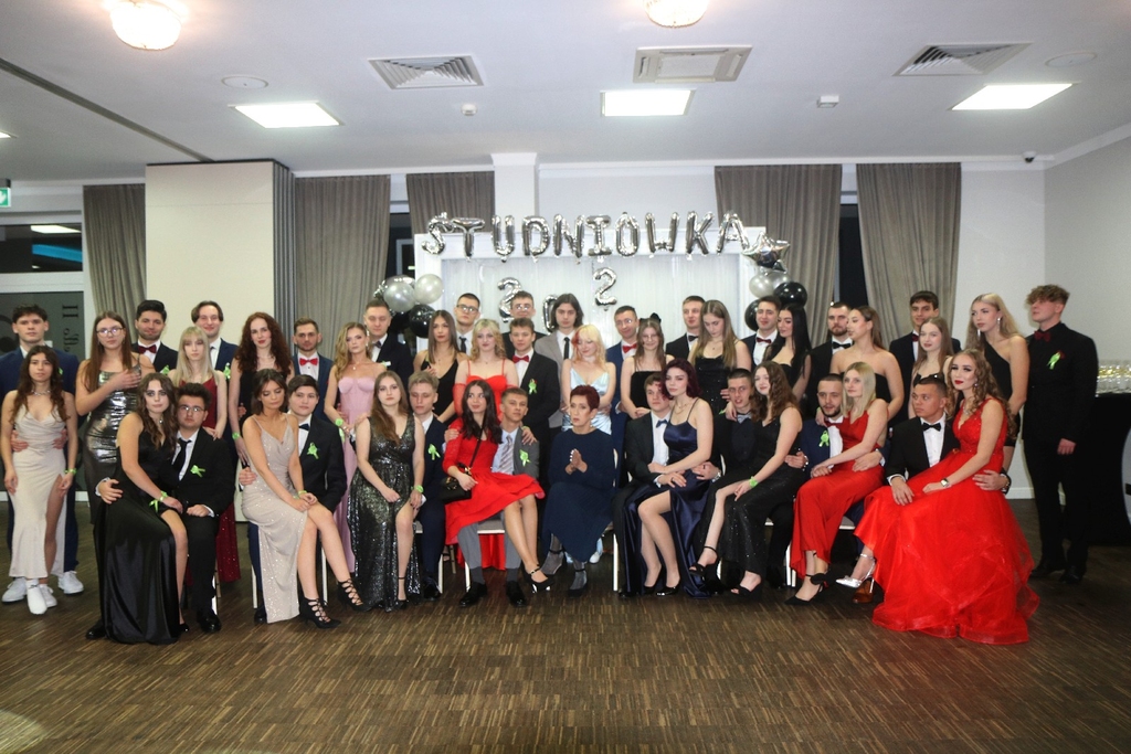 Studniówka Energetyka - FOTO:WO(lca.pl)