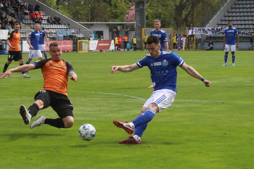 Miedź Legnica-Chrobry Głogów- FOTO:WO(lca.pl)