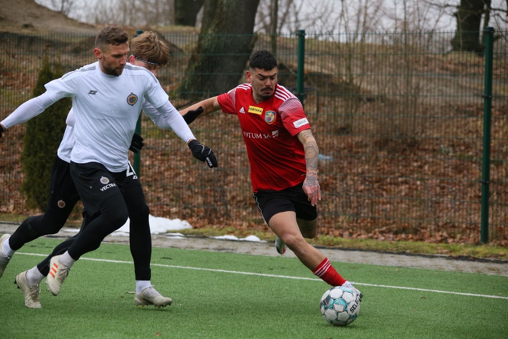 Miedź Legnica - Chrobry Głogów- FOTO:BH (Miedź Legnica)