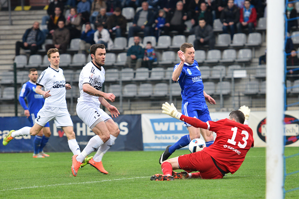 Miedź Legnica - Arka Gdynia- FOTO:Piotr Florek (lca.pl)