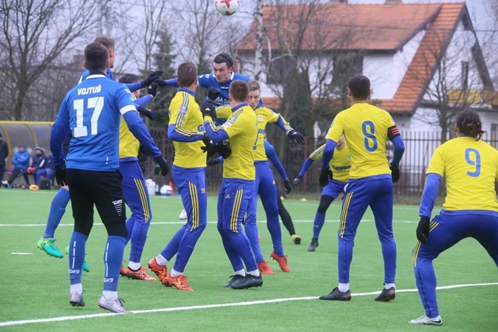 Miedź Legnica - Arka Gdynia- FOTO:B. Hamanowicz (miedzlegnica.eu)