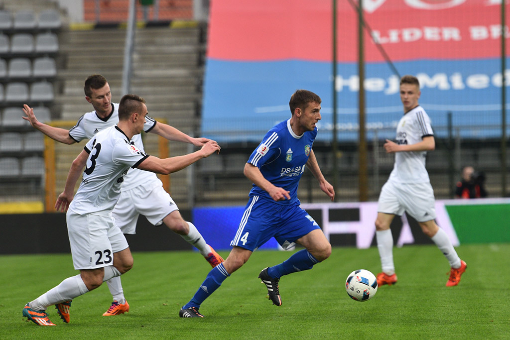 Miedź Legnica - Arka Gdynia- FOTO:Piotr Florek (lca.pl)